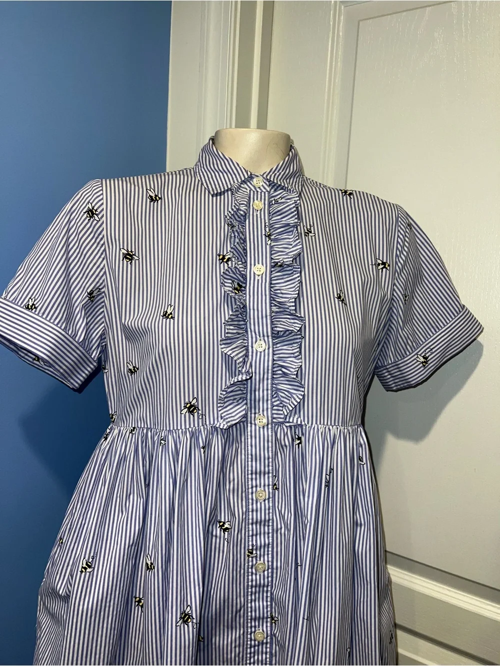Kate Spade 100% cotton Striped Ruffle-Front Dress with pockets & Bee pattern XS